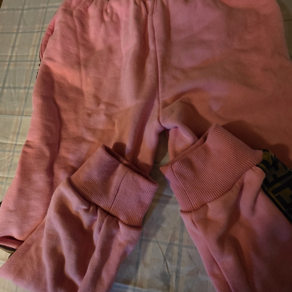 FENDI - Picture 10 of 16